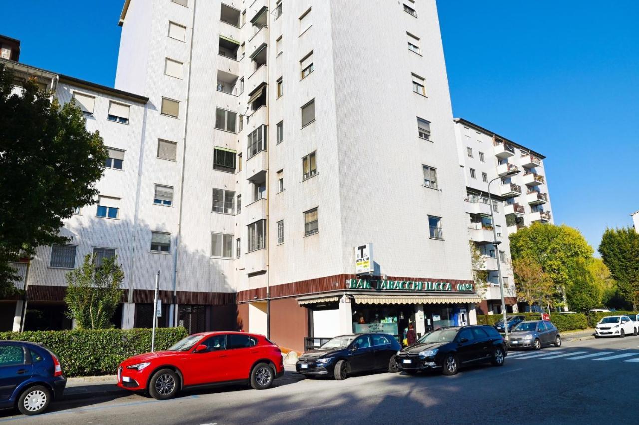 Lucca 22 Hotel - Milan — Photos 1